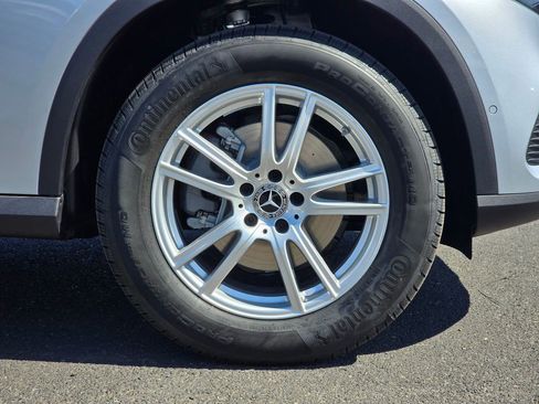 New 2026 Mercedes-Benz GLC 300 4MATIC image 9