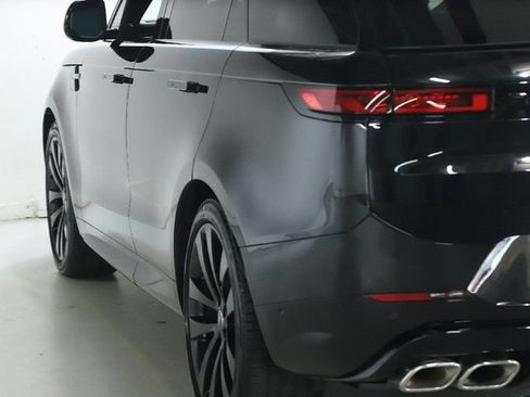 Used 2023 Land Rover Range Rover Sport First Edition AWD/4WD image 6