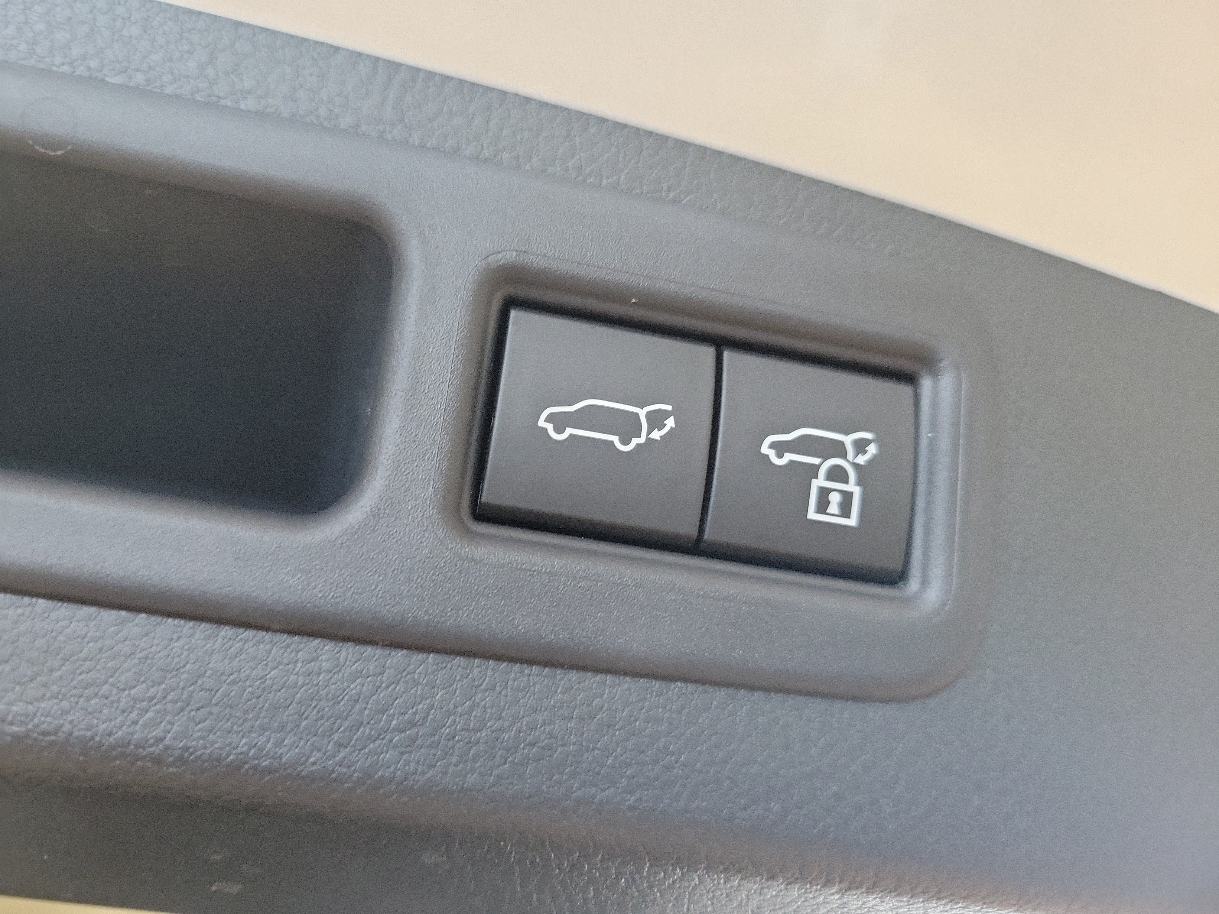 Used 2024 Lexus RX 350 Premium Plus w/ Convenience Package FWD image 12
