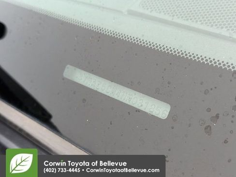 Used 2017 Toyota Tacoma TRD Sport image 27