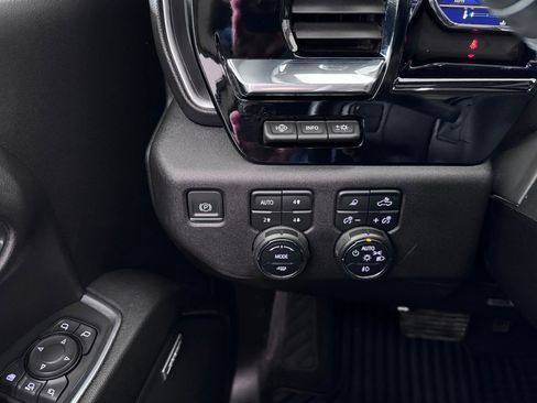 Certified 2024 Chevrolet Silverado 2500 LTZ w/ LTZ Premium Package AWD/4WD image 27