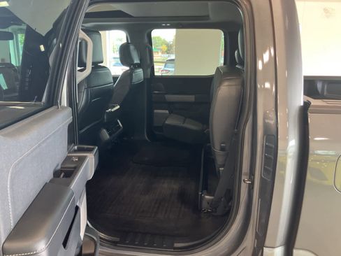 Used 2021 Ford F150 Lariat w/ Equipment Group 502A High image 37