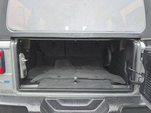 Used 2023 Jeep Wrangler Unlimited Sahara image 16