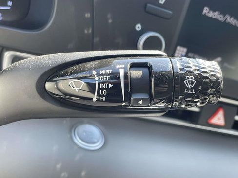 New 2026 Hyundai Elantra SEL Sport Premium FWD image 23