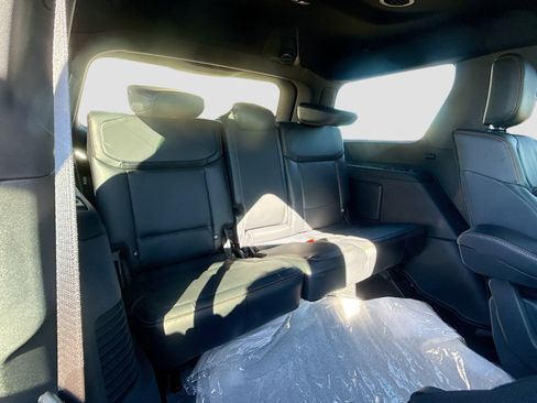 New 2025 Ford Expedition Tremor image 33