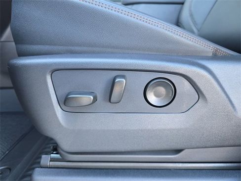 New 2026 GMC Sierra 1500 AT4 w/ AT4 Premium Package image 18