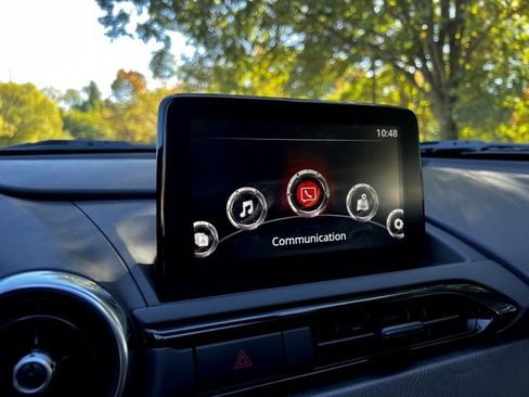 Used 2018 MAZDA MX-5 Miata Grand Touring image 44