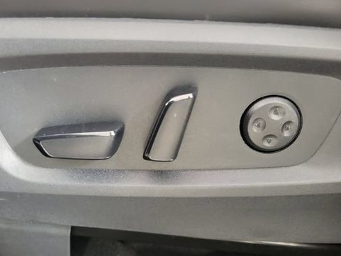 Certified 2025 INFINITI QX60 Luxe AWD/4WD image 19