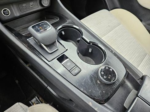 Used 2023 Nissan Rogue SV AWD/4WD image 12