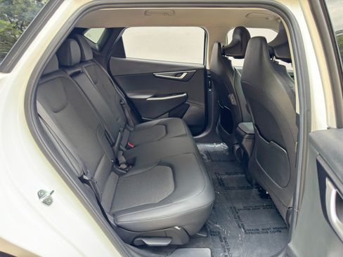 Used 2024 Kia EV6 Light RWD image 40