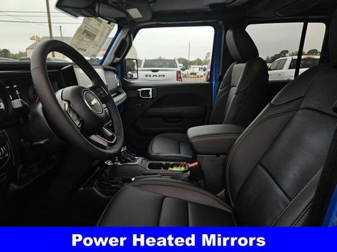 New 2025 Jeep Gladiator Sport image 27