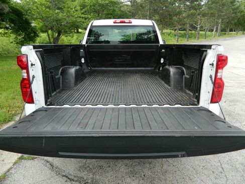 Used 2020 Chevrolet Silverado 1500 W/T w/ WT Fleet Convenience Package RWD image 9