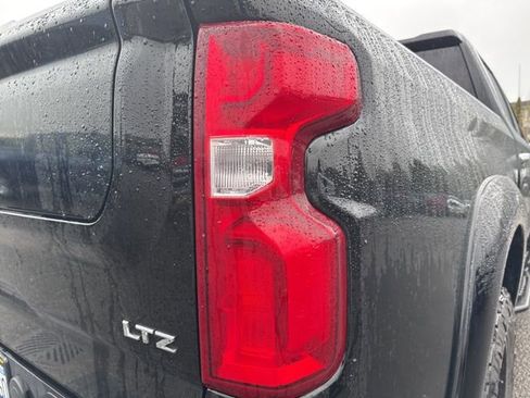 Used 2024 Chevrolet Silverado 1500 LTZ w/ Technology Package AWD/4WD image 13