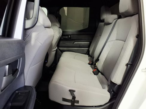 Used 2025 Toyota Tacoma SR5 RWD image 9