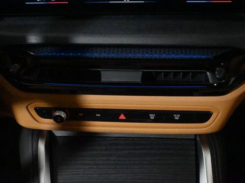 Used 2025 BMW i4 M50 w/ Premium Package image 25