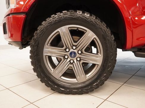Used 2020 Ford F150 XLT w/ Equipment Group 302A Luxury AWD/4WD image 16