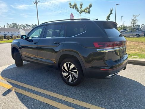 Used 2024 Volkswagen Atlas SE FWD image 5