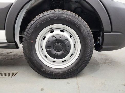 New 2024 Ford Transit 250 Low Roof RWD image 29