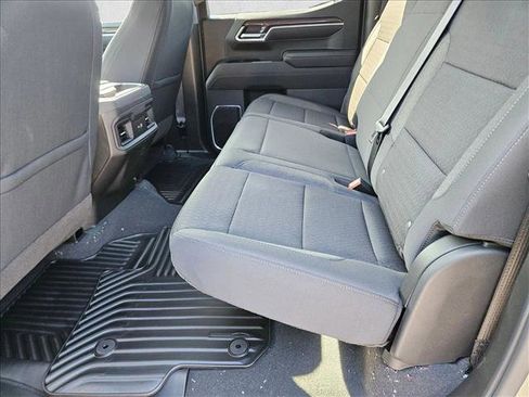 New 2026 Chevrolet Silverado 1500 LT w/ Z71 Off-Road Package image 8