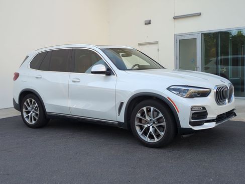 Used 2021 BMW X5 xDrive45e w/ Premium Package AWD/4WD image 2