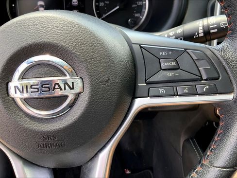 Used 2019 Nissan Kicks SR FWD image 25
