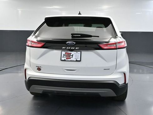 Used 2021 Ford Edge SEL w/ Cargo Accessory Package image 7