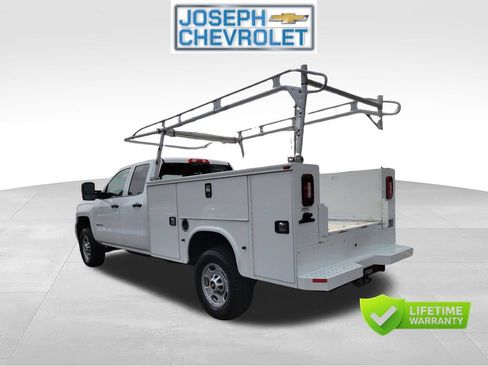 Used 2019 Chevrolet Silverado 2500 W/T w/ WT Convenience Package AWD/4WD image 3