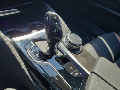 Used 2023 BMW 540i xDrive 540i xDrive w/ M Sport Package image 28