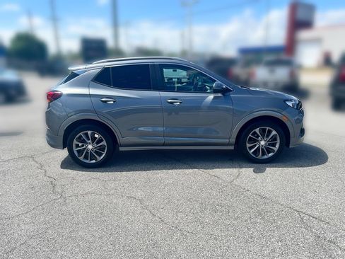 Used 2020 Buick Encore GX Preferred w/ Sport Touring Package FWD image 9