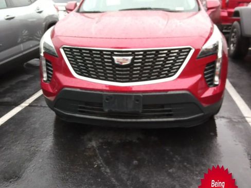 Used 2019 Cadillac XT4 Luxury w/ Cold Weather Package AWD/4WD image 1