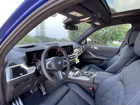 New 2026 BMW X5 M60i image 9