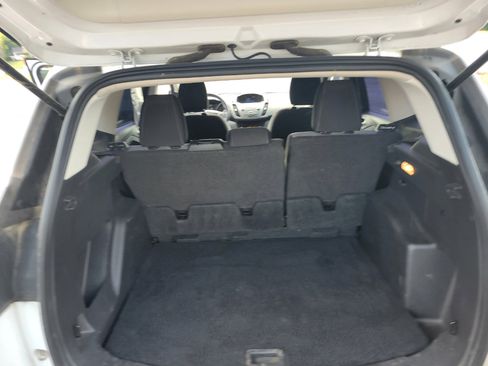 Used 2019 Ford Escape S image 12