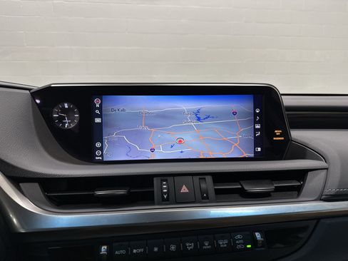 Certified 2021 Lexus ES 350 350 Luxury image 24