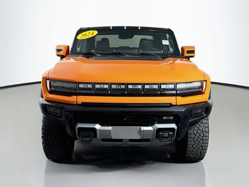 Used 2024 GMC Hummer EV 2X w/ Extreme Off-Road Package AWD/4WD image 2