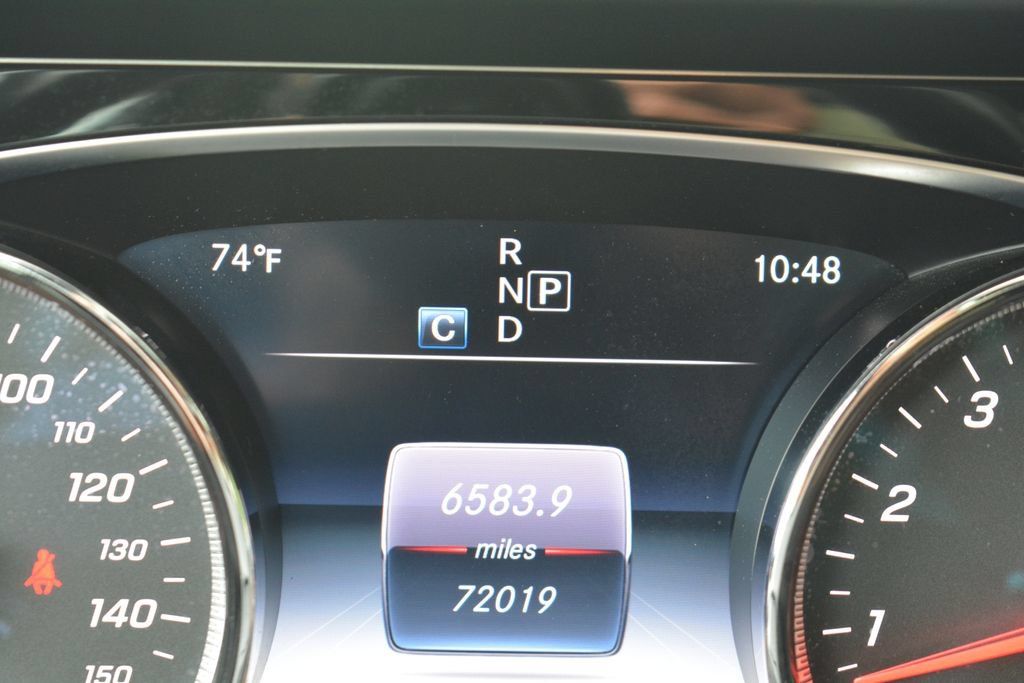 Used 2017 Mercedes-Benz E 300 4MATIC image 13