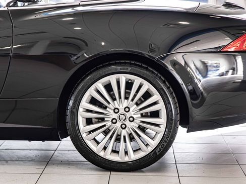 Used 2011 Jaguar XK Convertible image 9