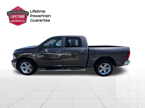 Used 2022 RAM 1500 Tradesman w/ Tradesman SXT Package RWD image 2