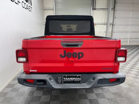 Used 2020 Jeep Gladiator Sport w/ Quick Order Package 24S AWD/4WD image 5