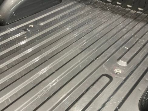 Used 2023 Ford F150 Lariat image 24