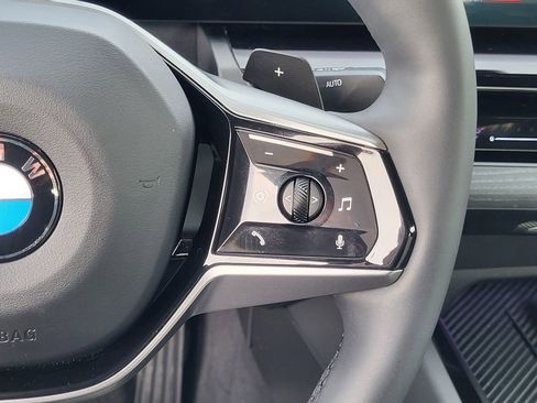 Certified 2025 BMW 530i xDrive 530i xDrive w/ Premium Package image 21