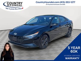 Used 2023 Hyundai Elantra SEL FWD video 1