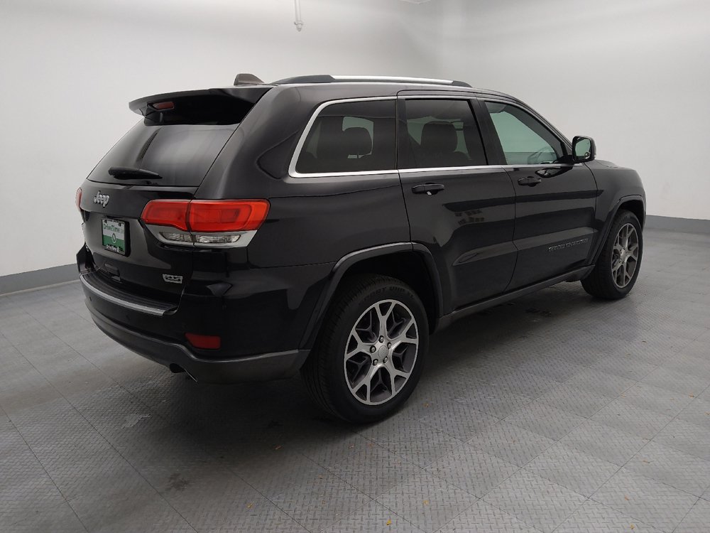 Used 2018 Jeep Grand Cherokee Limited AWD/4WD image 10