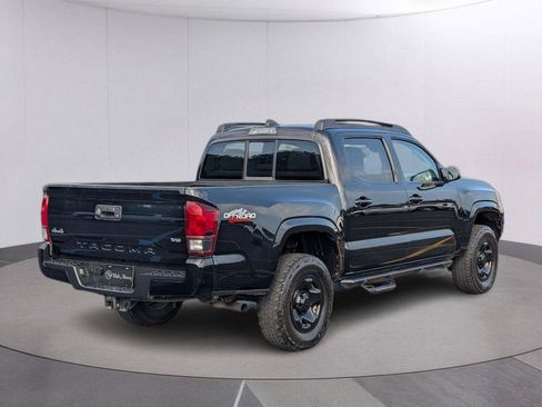 Used 2021 Toyota Tacoma 4x4 Double Cab image 7