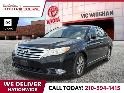 Used 2011 Toyota Avalon Limited image 1