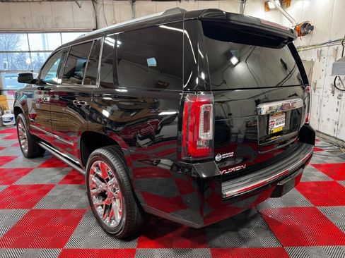 Used 2019 GMC Yukon Denali w/ Denali Ultimate Package image 5