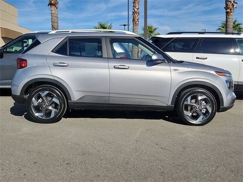 New 2026 Hyundai Venue SEL image 26