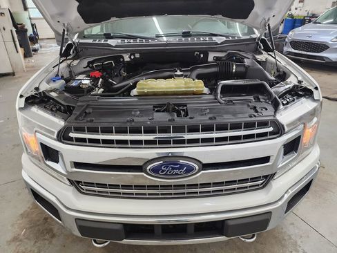 Used 2019 Ford F150 XLT w/ Equipment Group 302A Luxury AWD/4WD image 32
