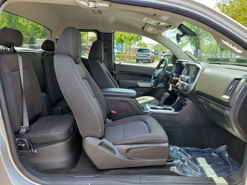 Used 2018 Chevrolet Colorado LT image 25