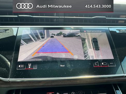 Used 2023 Audi Q8 Premium Plus w/ Premium Plus Package AWD/4WD image 19