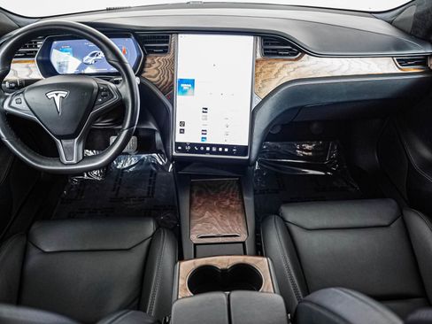 Used 2019 Tesla Model S AWD image 9